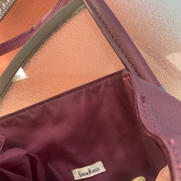 NEIMAN MARCUS Burgundy Pebbled Soft Leather Slouchy Tote - Picture 6 of 9